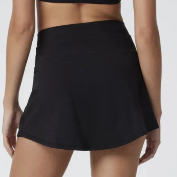 Vuori Daily Skirt - Picture 5 of 7